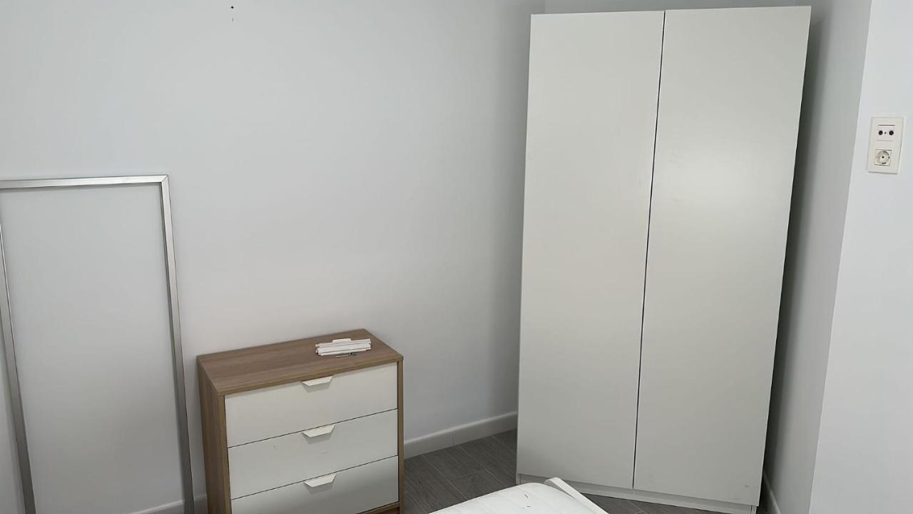 2 Rooms Con Terraza Malaga Exterior photo
