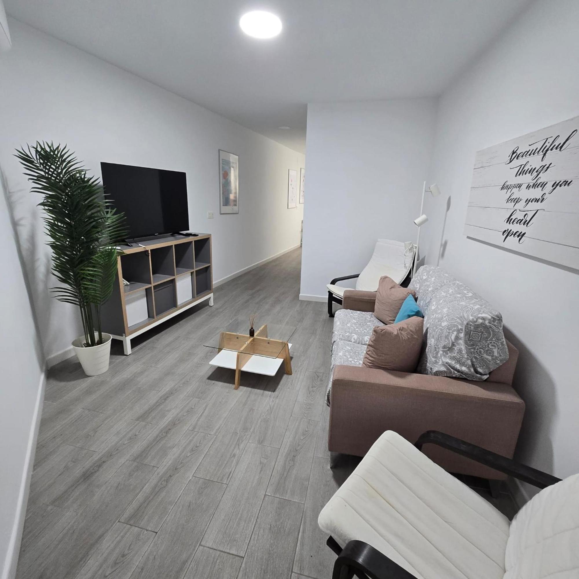 2 Rooms Con Terraza Malaga Exterior photo