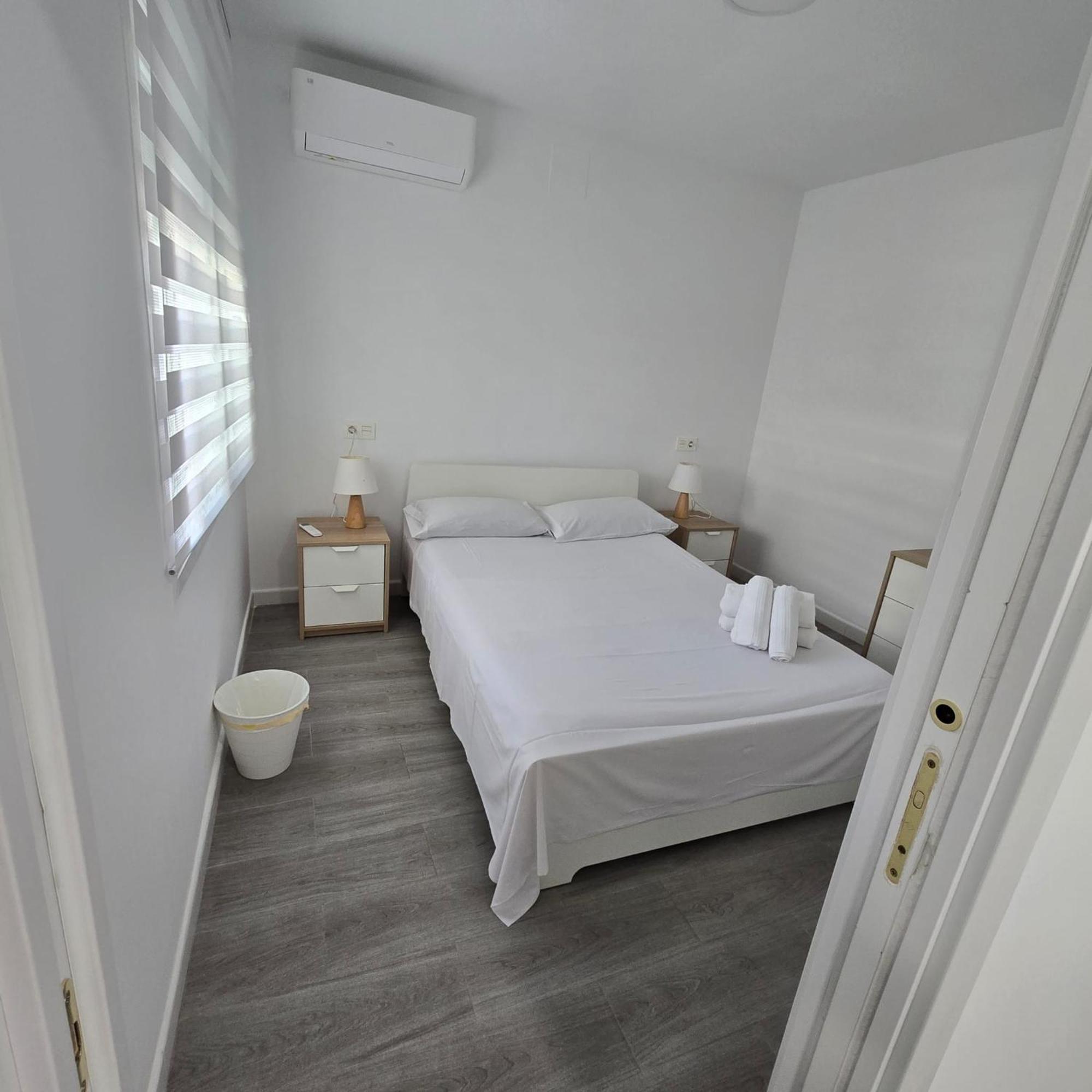 2 Rooms Con Terraza Malaga Exterior photo