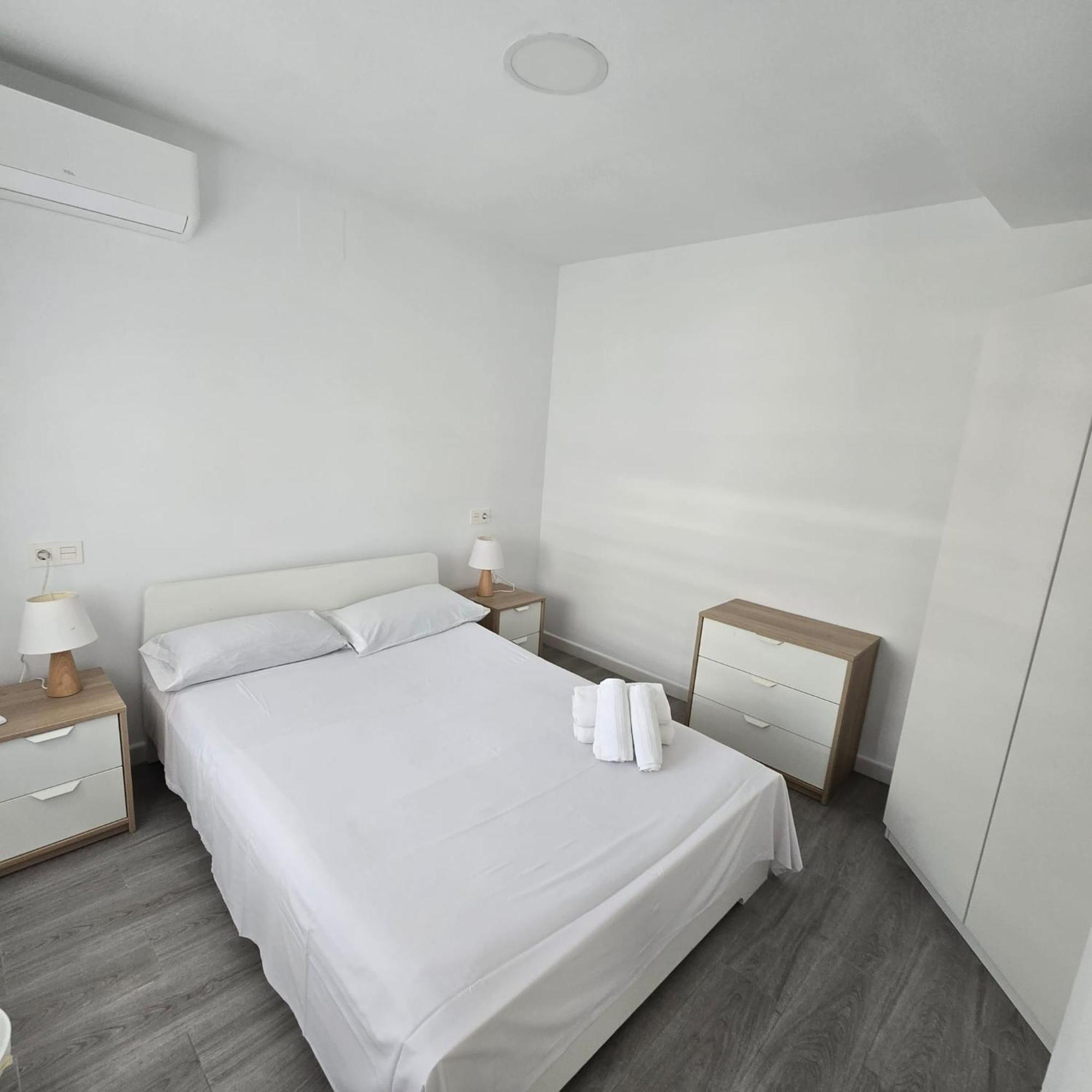 2 Rooms Con Terraza Malaga Exterior photo